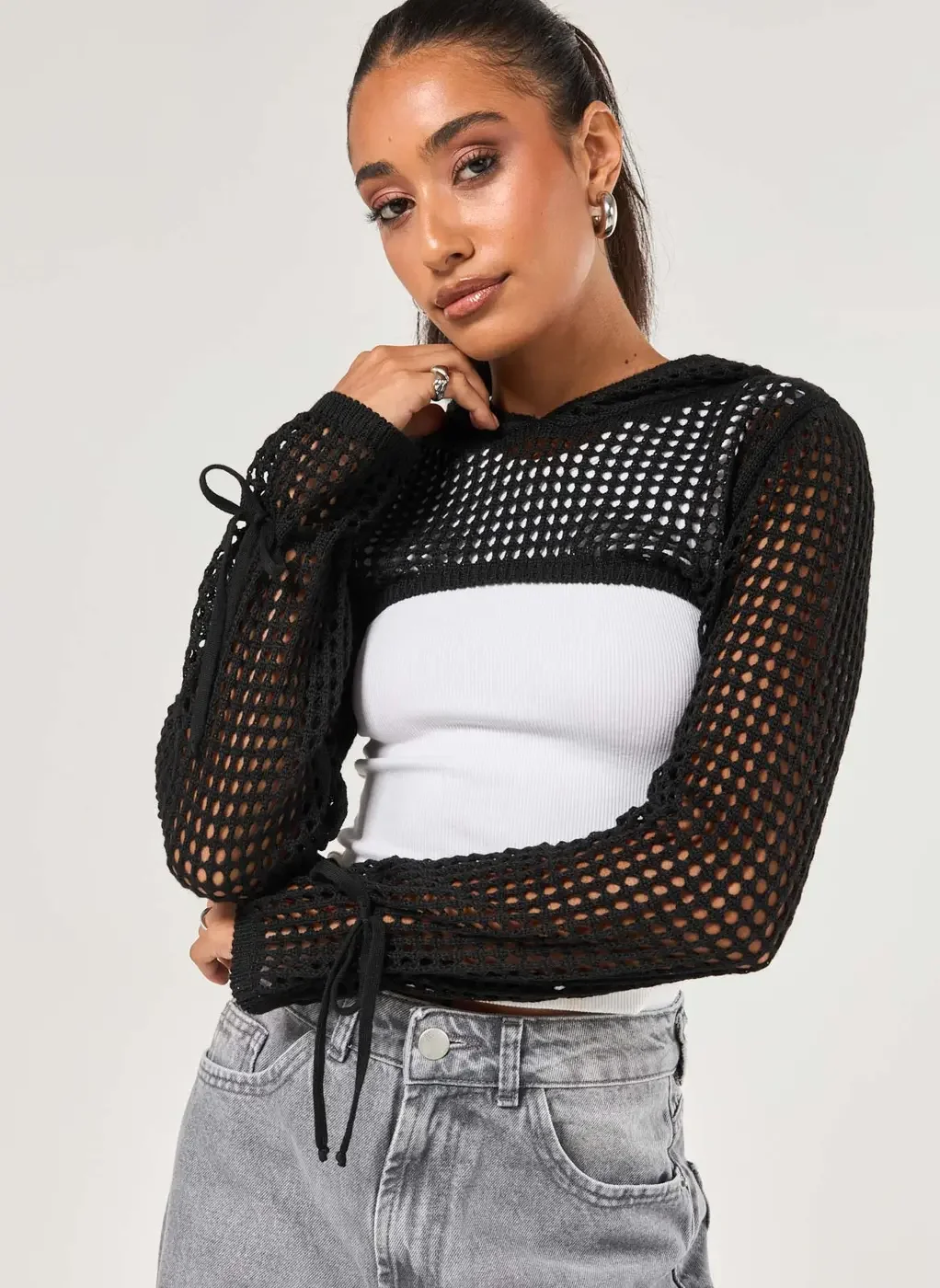 Super Cropped Em Tricô Com Capuz