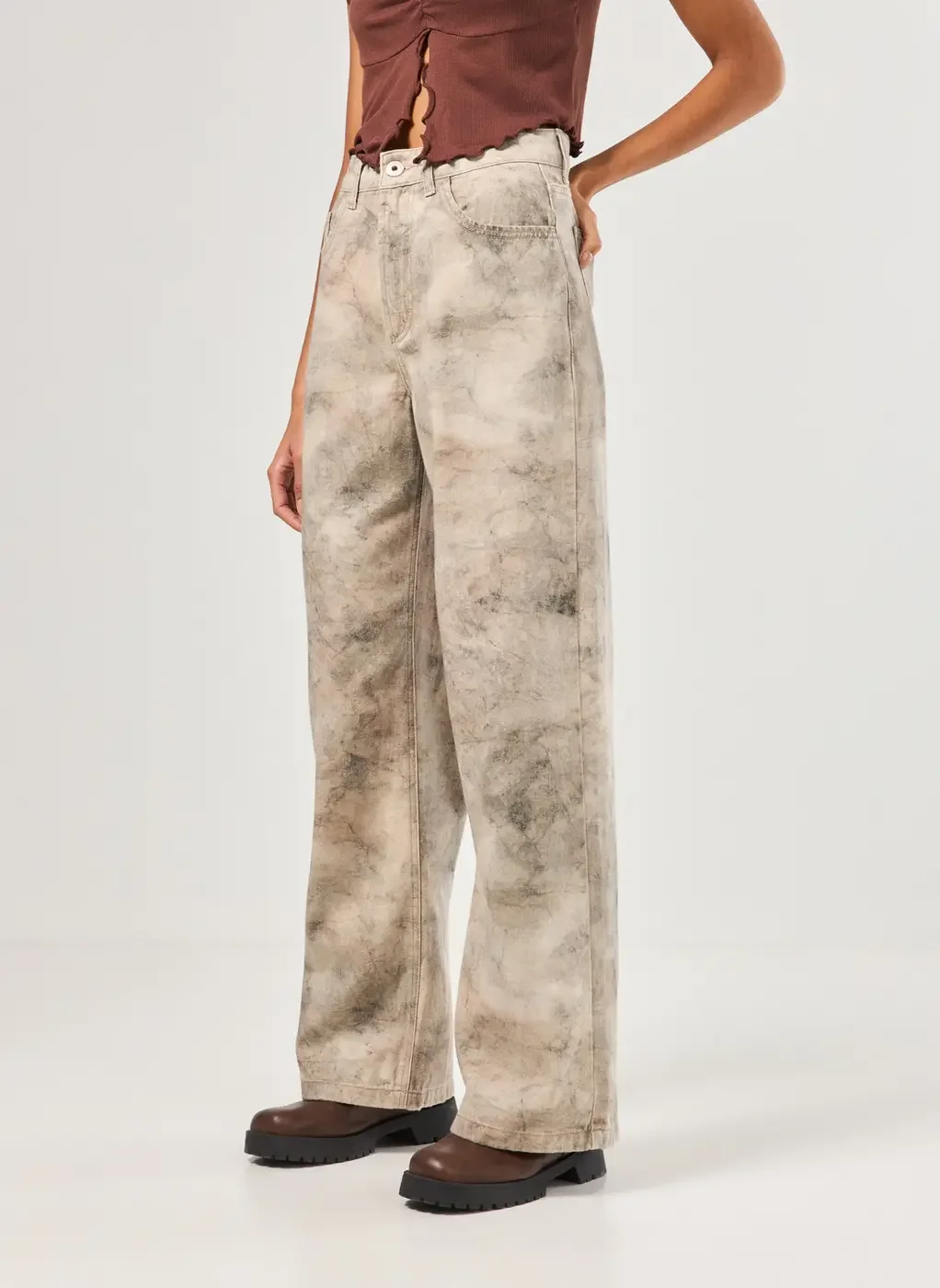 Calça Wide Leg Sarja Estampada