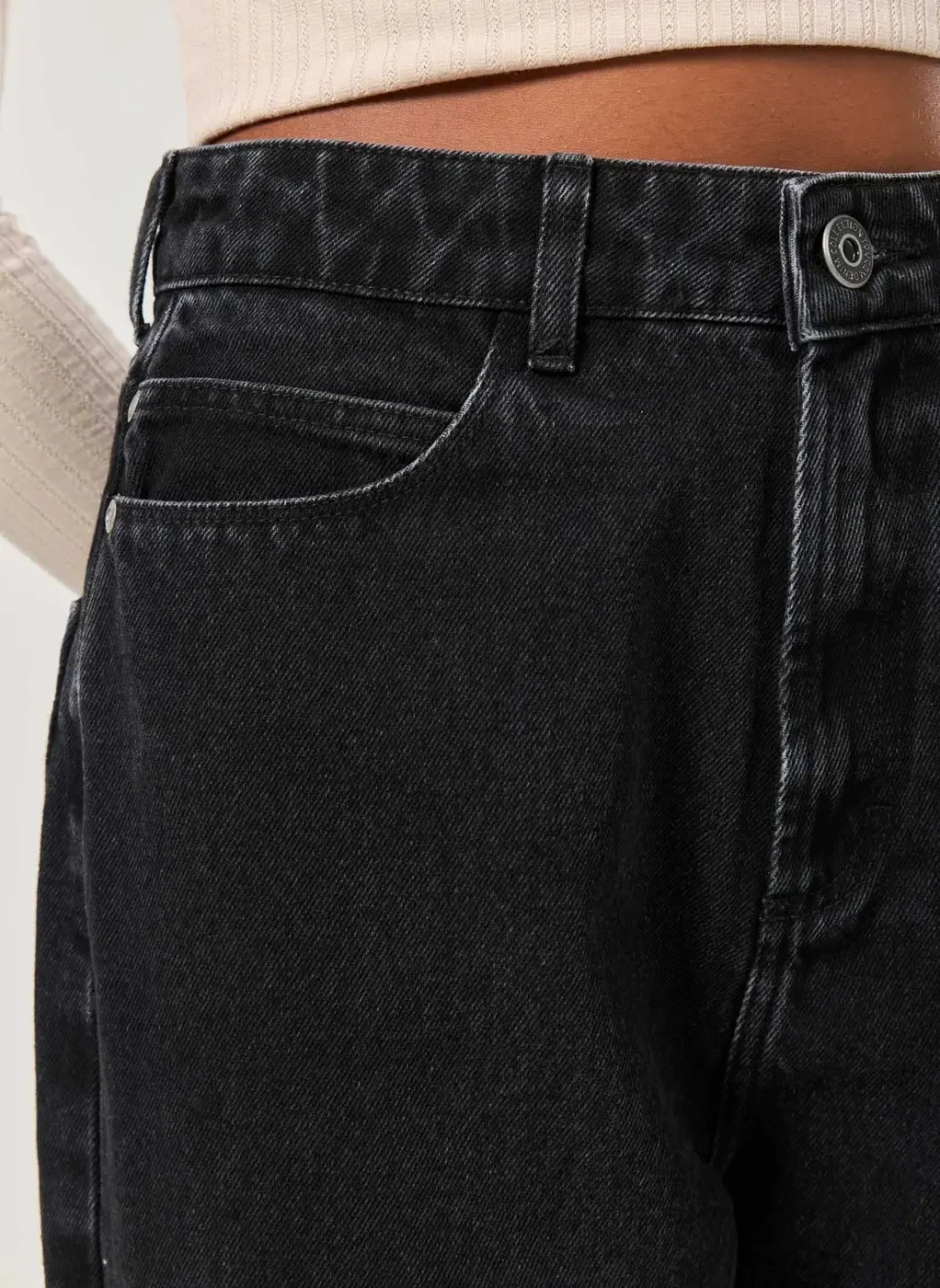 Calça Jeans Cintura Alta Mom