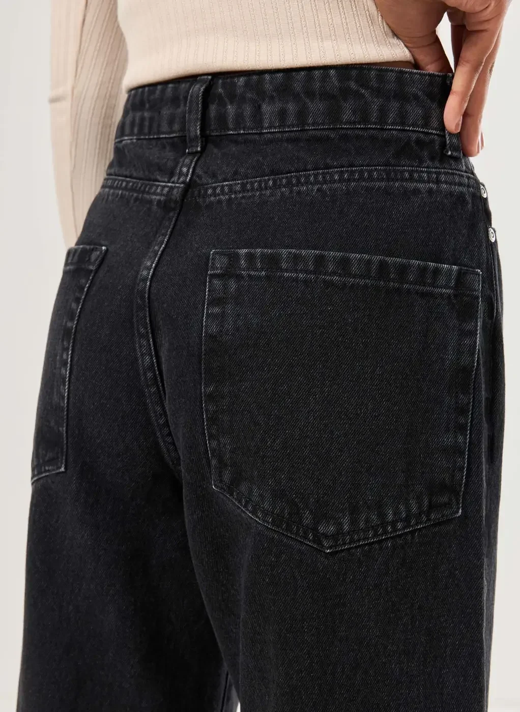 Calça Jeans Cintura Alta Mom