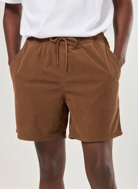 Bermuda Em Veludo Cotelê