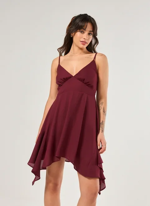 Vestido Curto Com Pontas