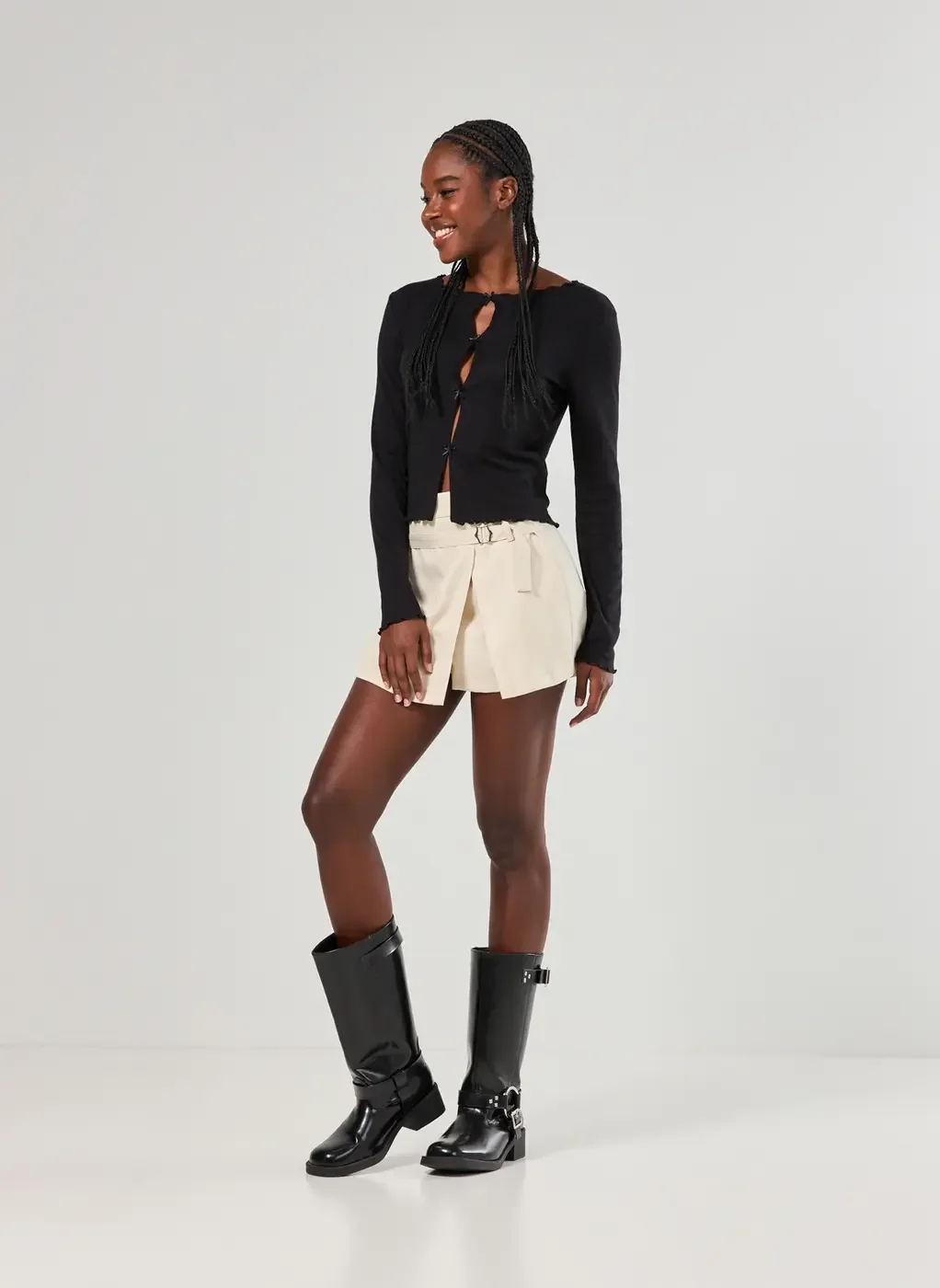 Short Saia Com Cintinho