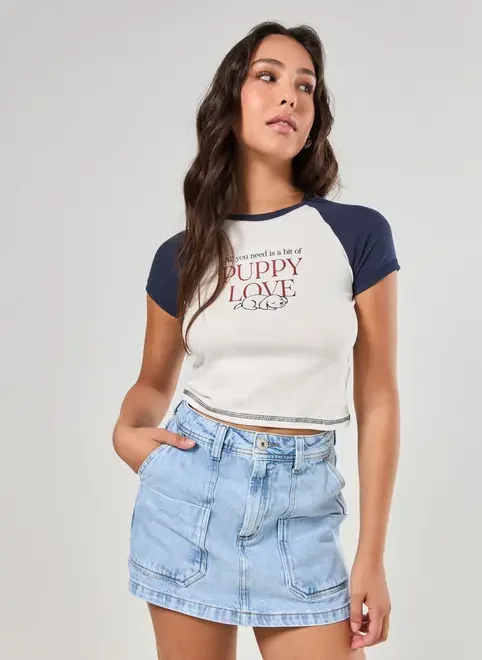 Short Saia Jeans Sobreposição De Bolsos