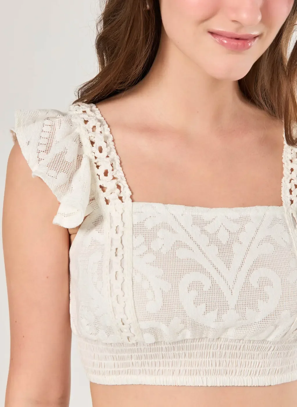 Cropped Off-White Crochê