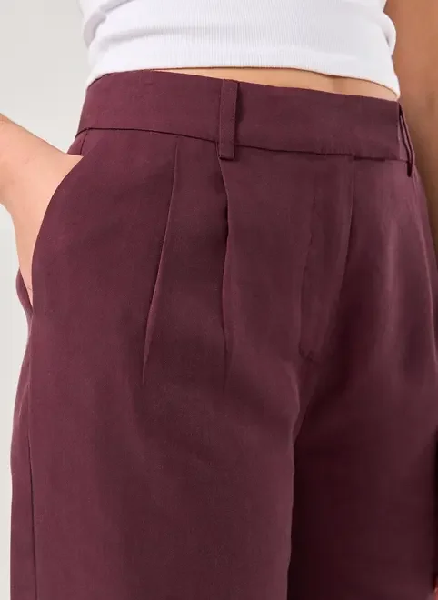 Calça Roxa Alfaiataria Wide Leg