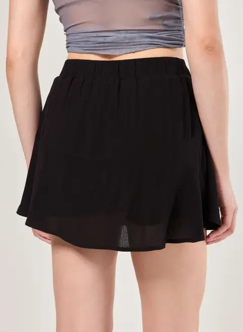 Saia Curta Preta Babado