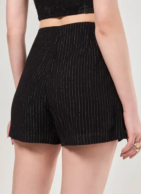 Short Saia Preto Fios Lurex