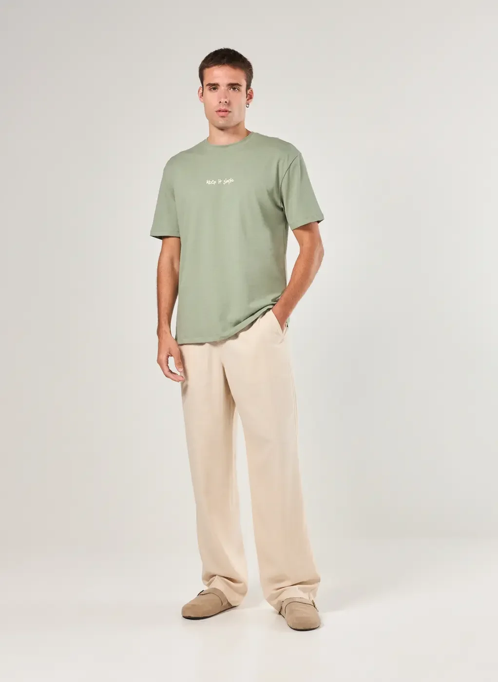 Camiseta Comfort Verde Simple