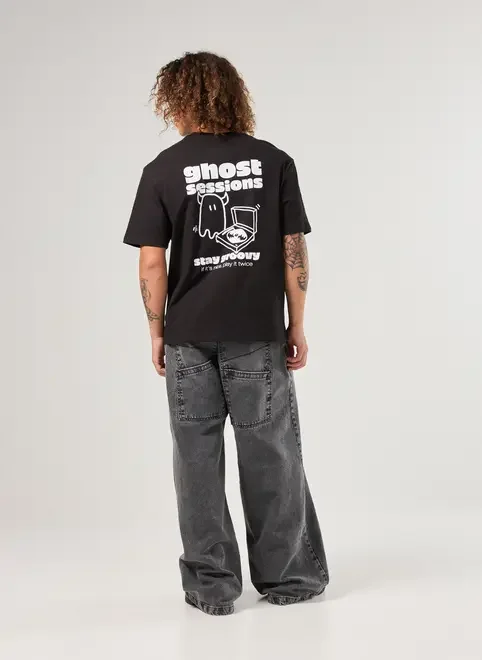 Camiseta Comfort Preta Groovy