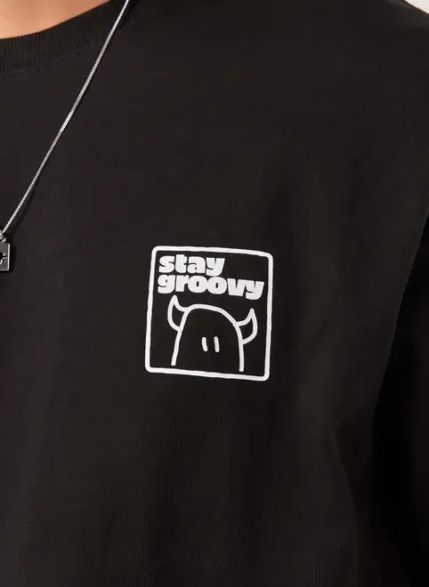 Camiseta Comfort Preta Groovy