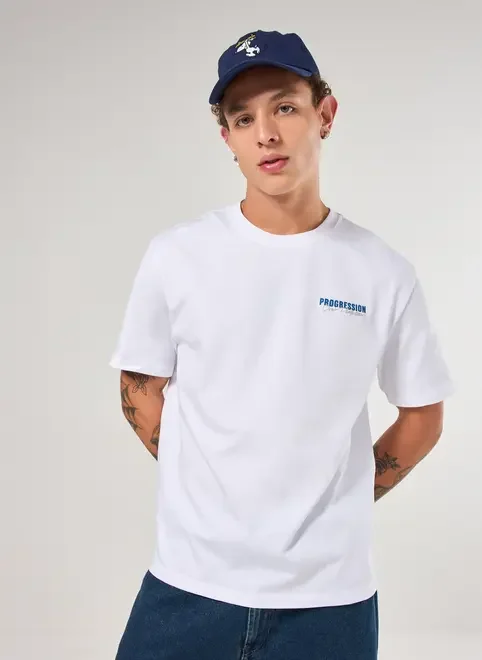 Camiseta Comfort Branca Bordado