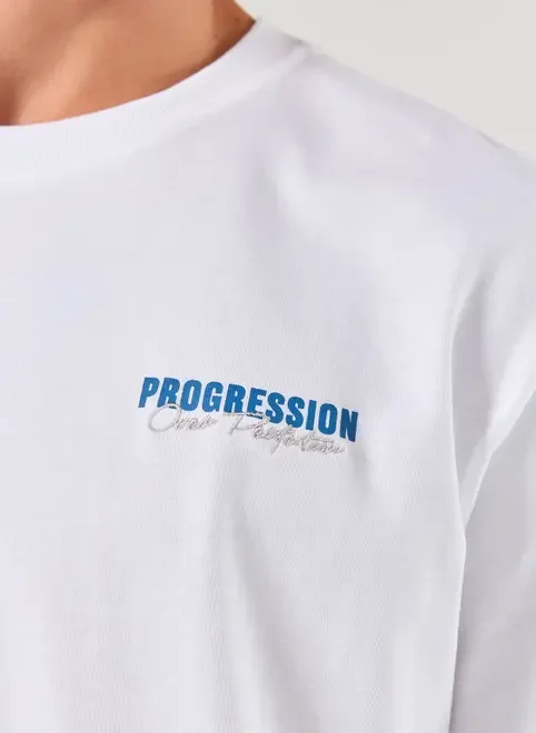 Camiseta Comfort Branca Bordado