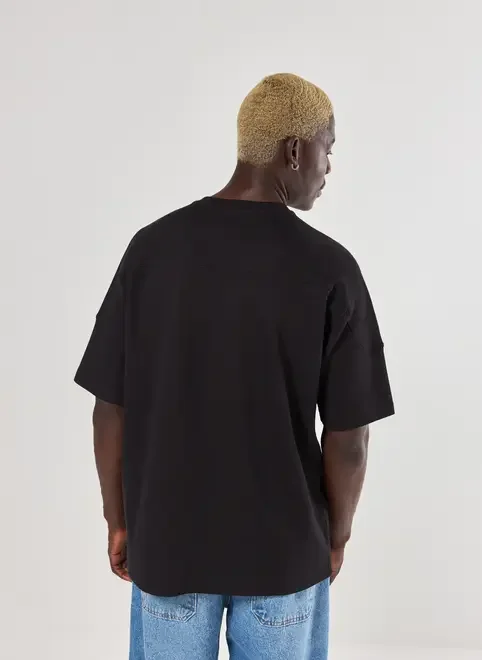 Camiseta Relaxed Malhão Ombro Diferenciado