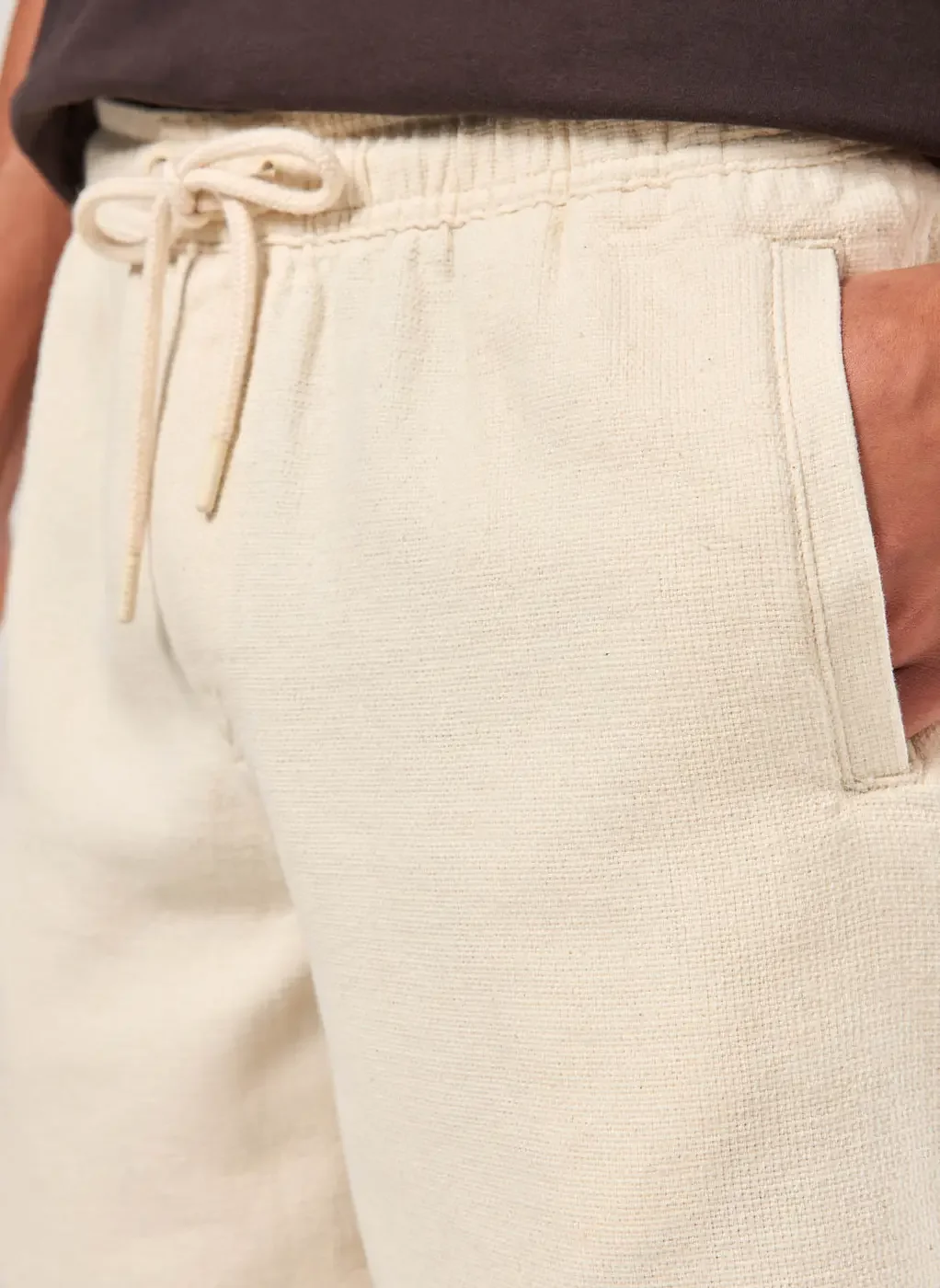 Bermuda Texturizada Areia