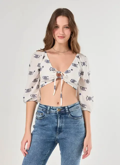 Cropped Broderie Amarração E Bordado