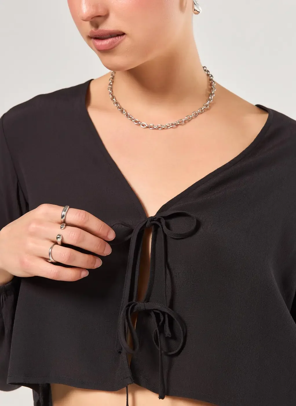 Cropped Manga Longa Amarração Frontal