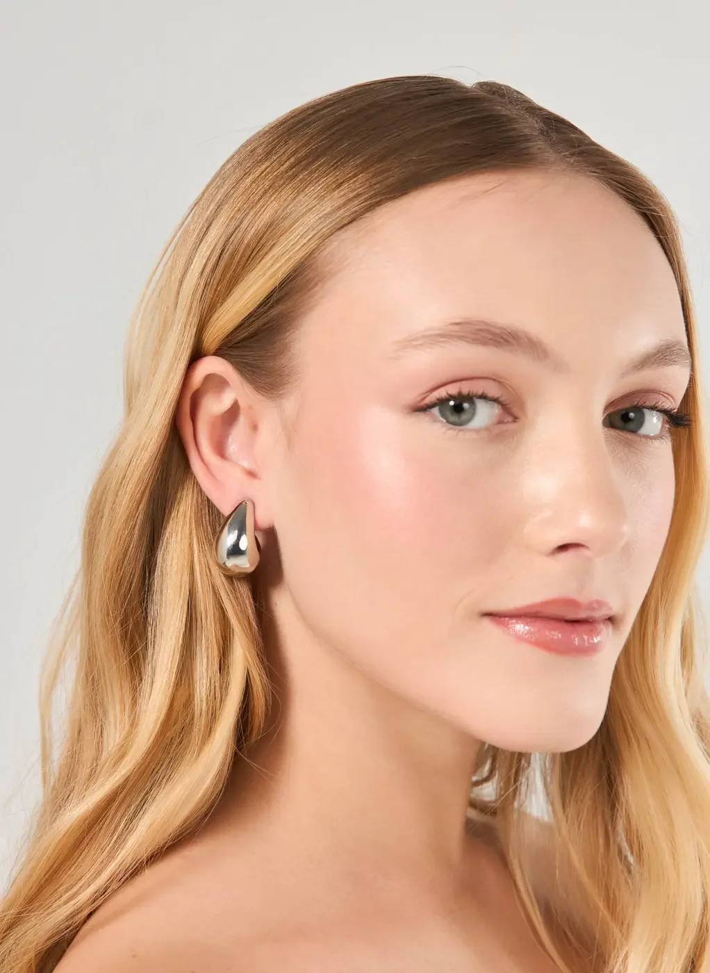 Conjunto Com 6 Brincos Prateados