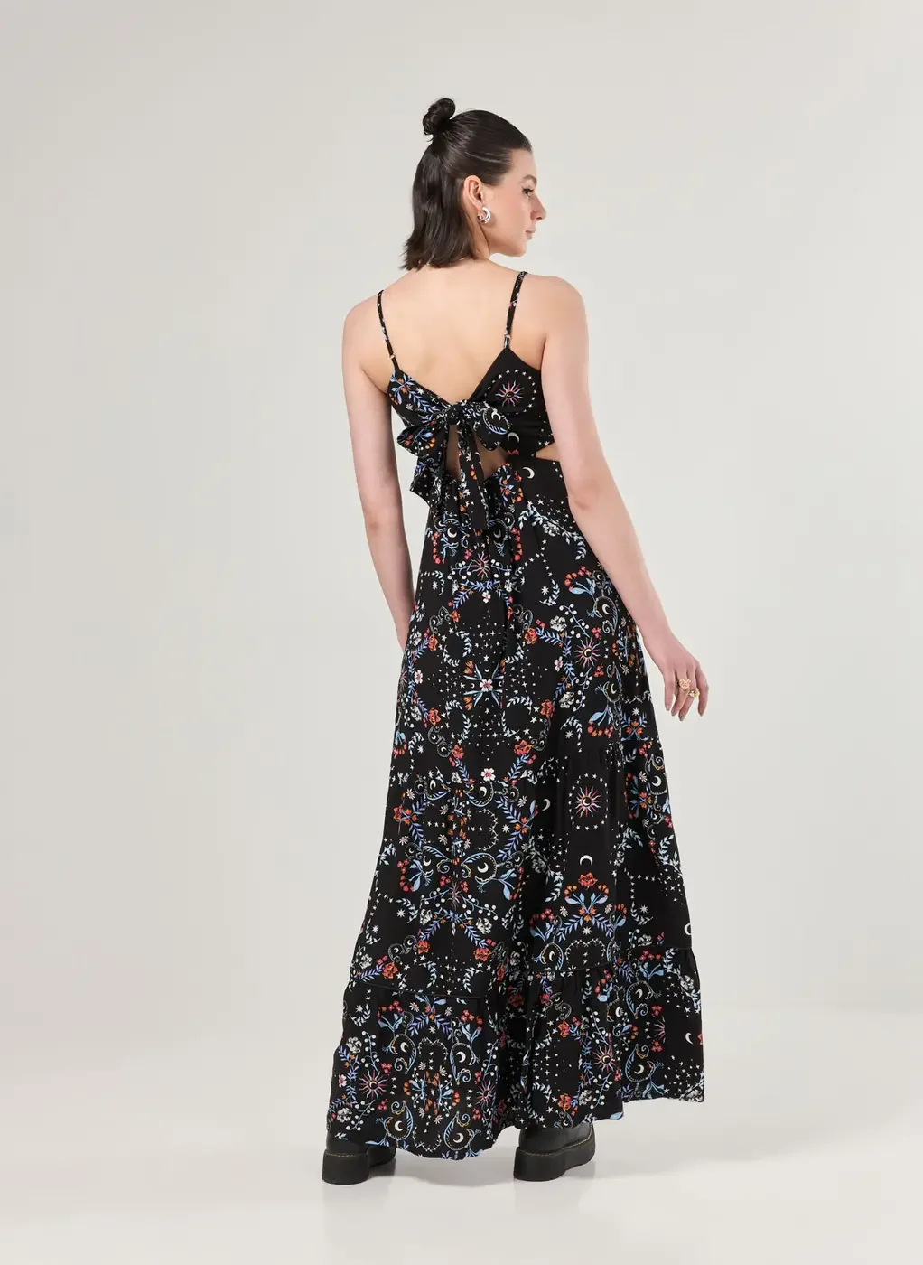 Vestido Longo Preto Estampa Florida