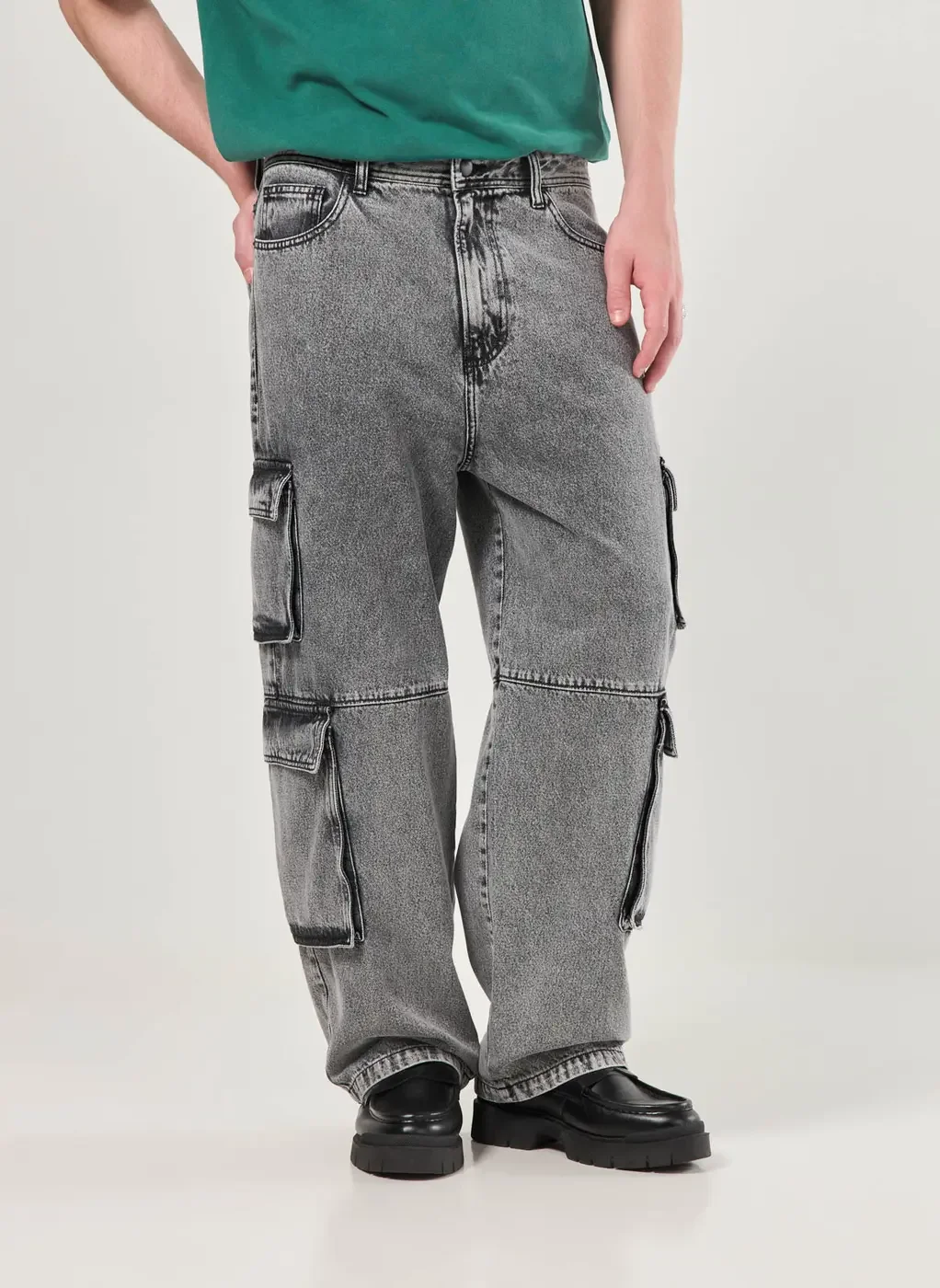 Calça Jeans Baggy Cargo