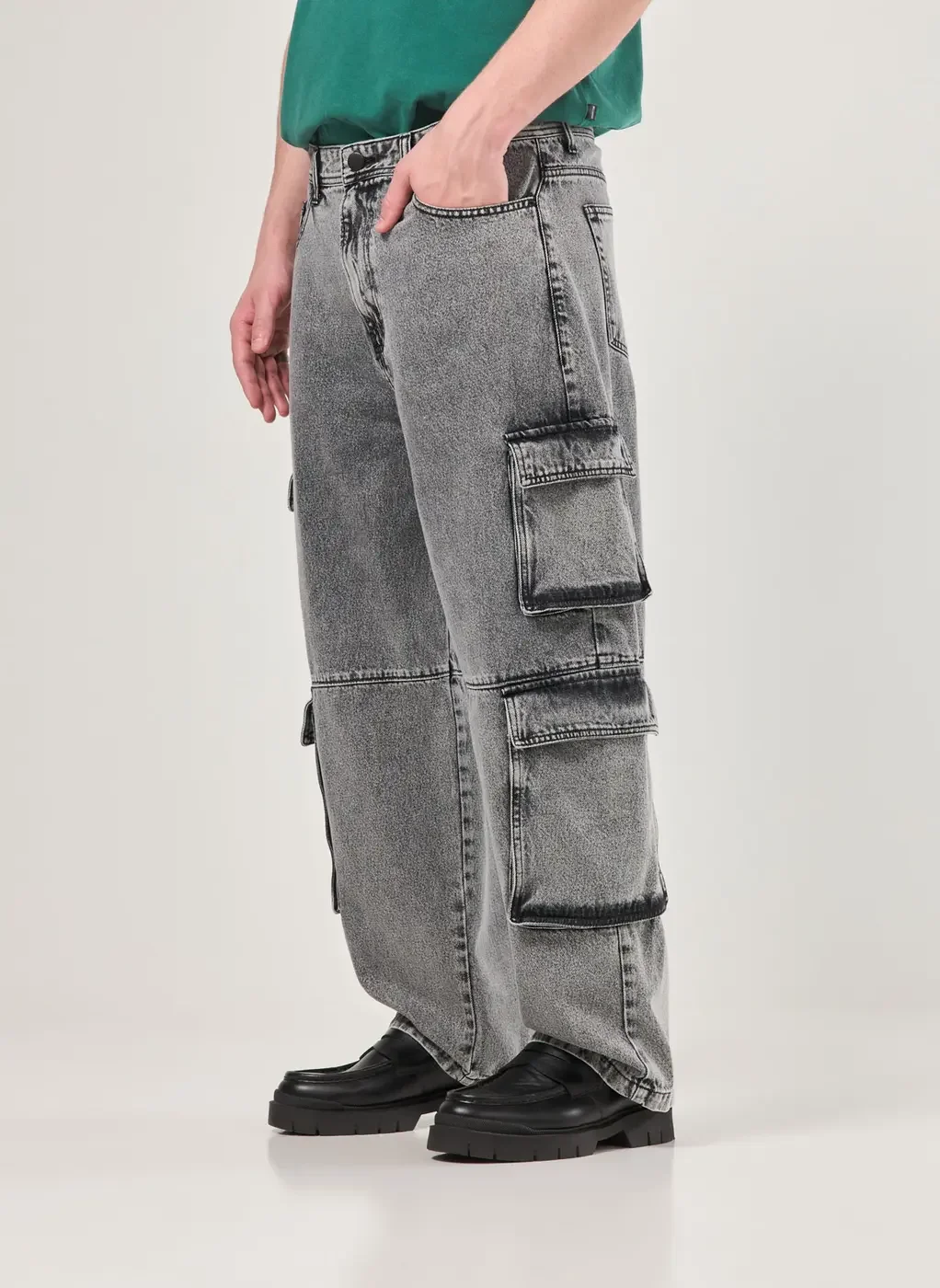 Calça Jeans Baggy Cargo