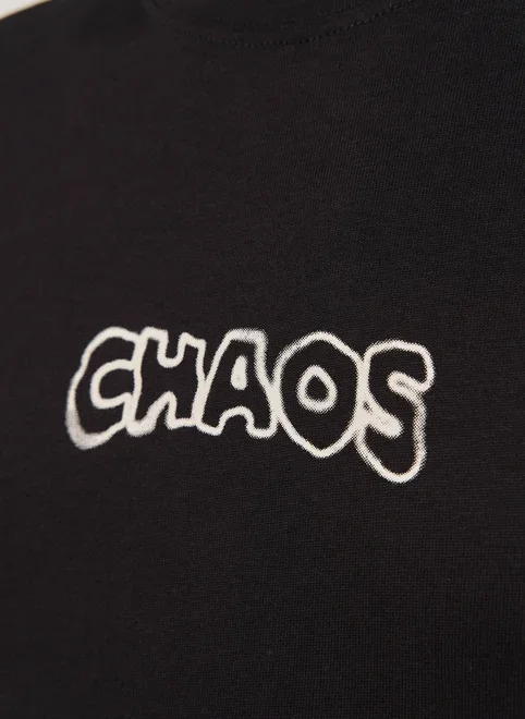 Camiseta Cropped Box Preta Chaos