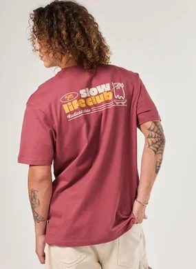 Camiseta Comfort Vinho Estonada Skate