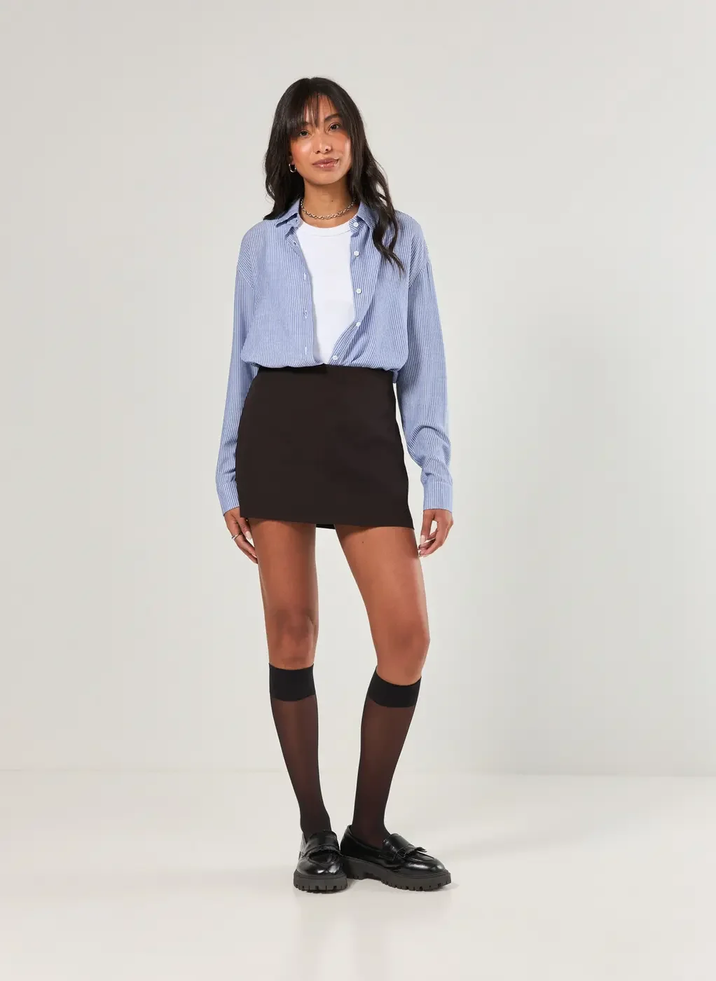 Short Saia Básico Em Tecido