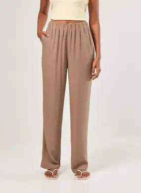 Calça Reta Com Elástico