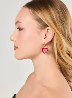 Brinco Coração Resina Vermelho
