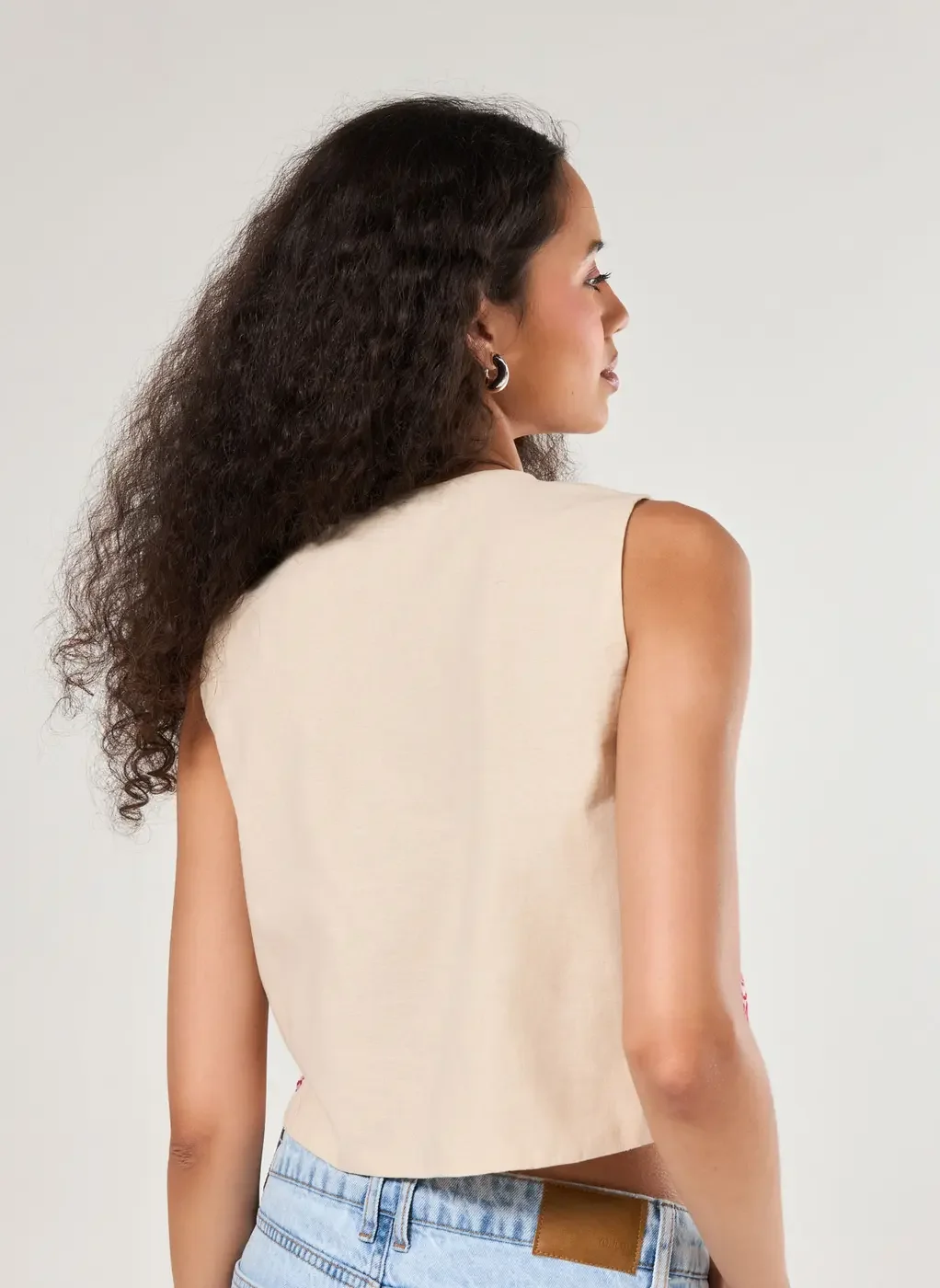 Colete Linho Bordado