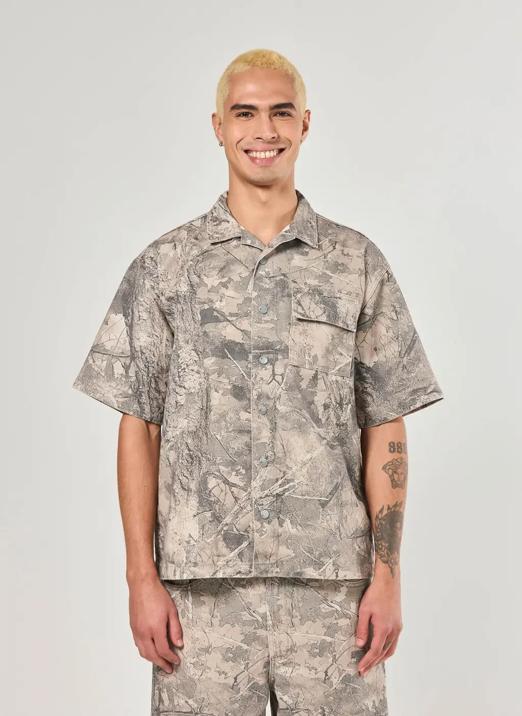 Camisa Box Em Sarja Camuflada