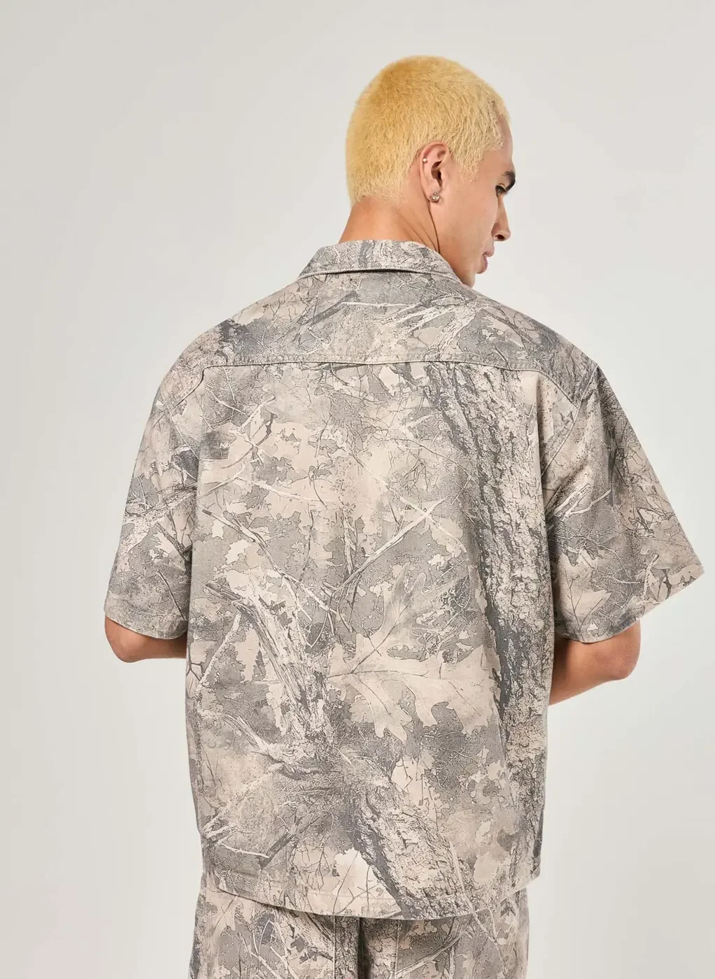 Camisa Box Em Sarja Camuflada