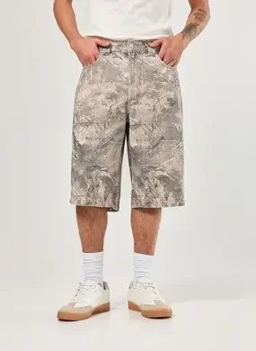 Jorts Em Sarja Camuflada