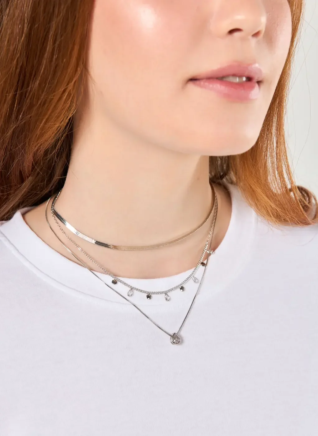 Conjunto 3 Colares Prateados Gota Zircônia