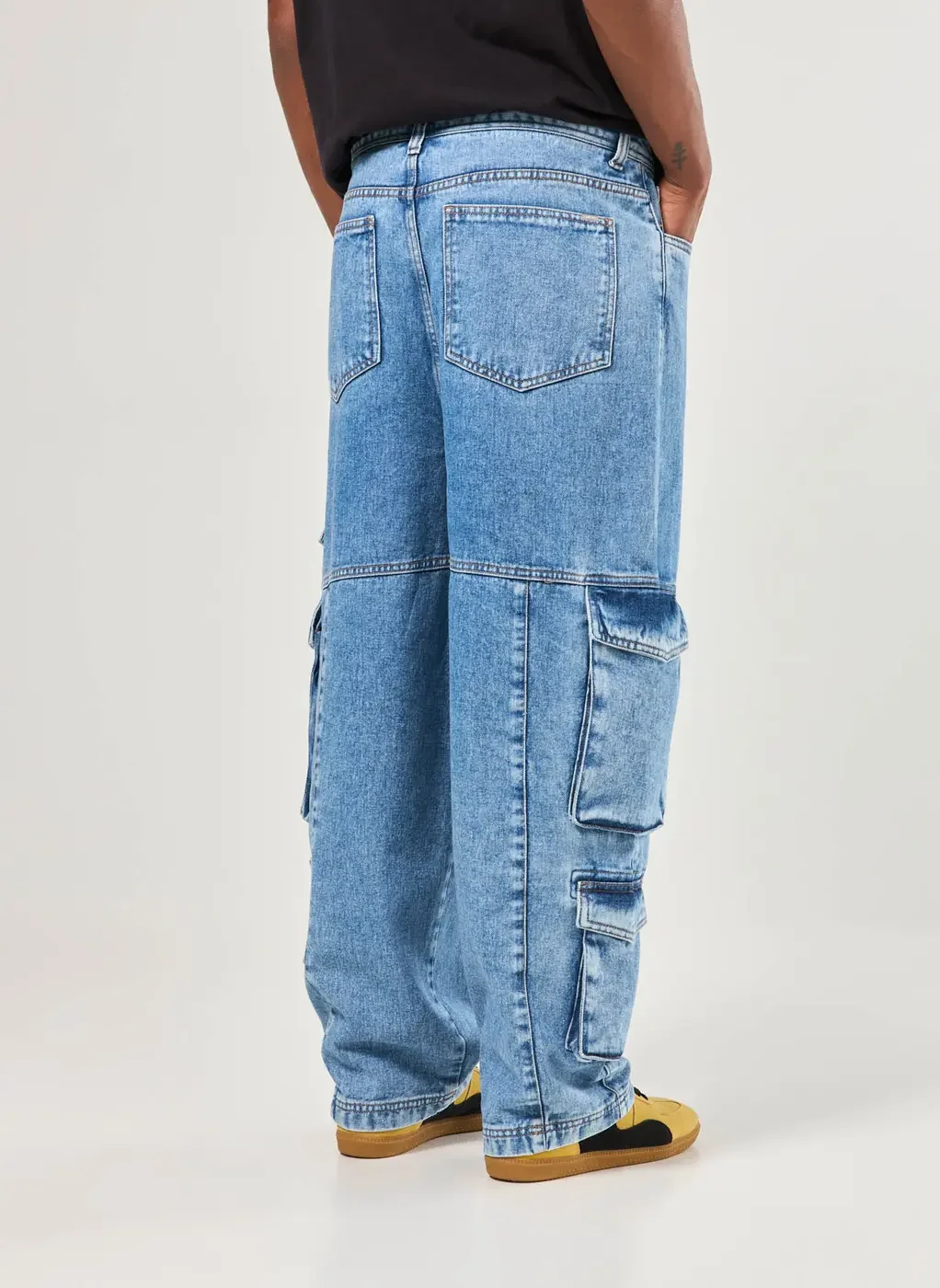 Calça Baggy Cargo Jeans Médio