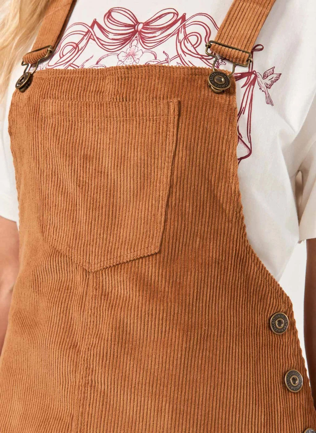 Salopete Veludo Cotelê Caramelo
