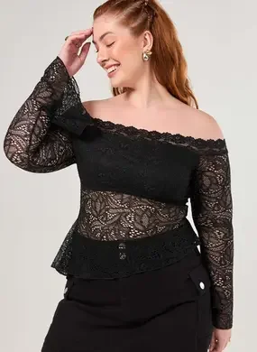 Blusa Manga Longa Renda Preta