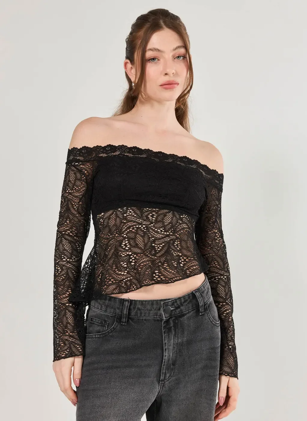 Blusa Manga Longa Renda Preta