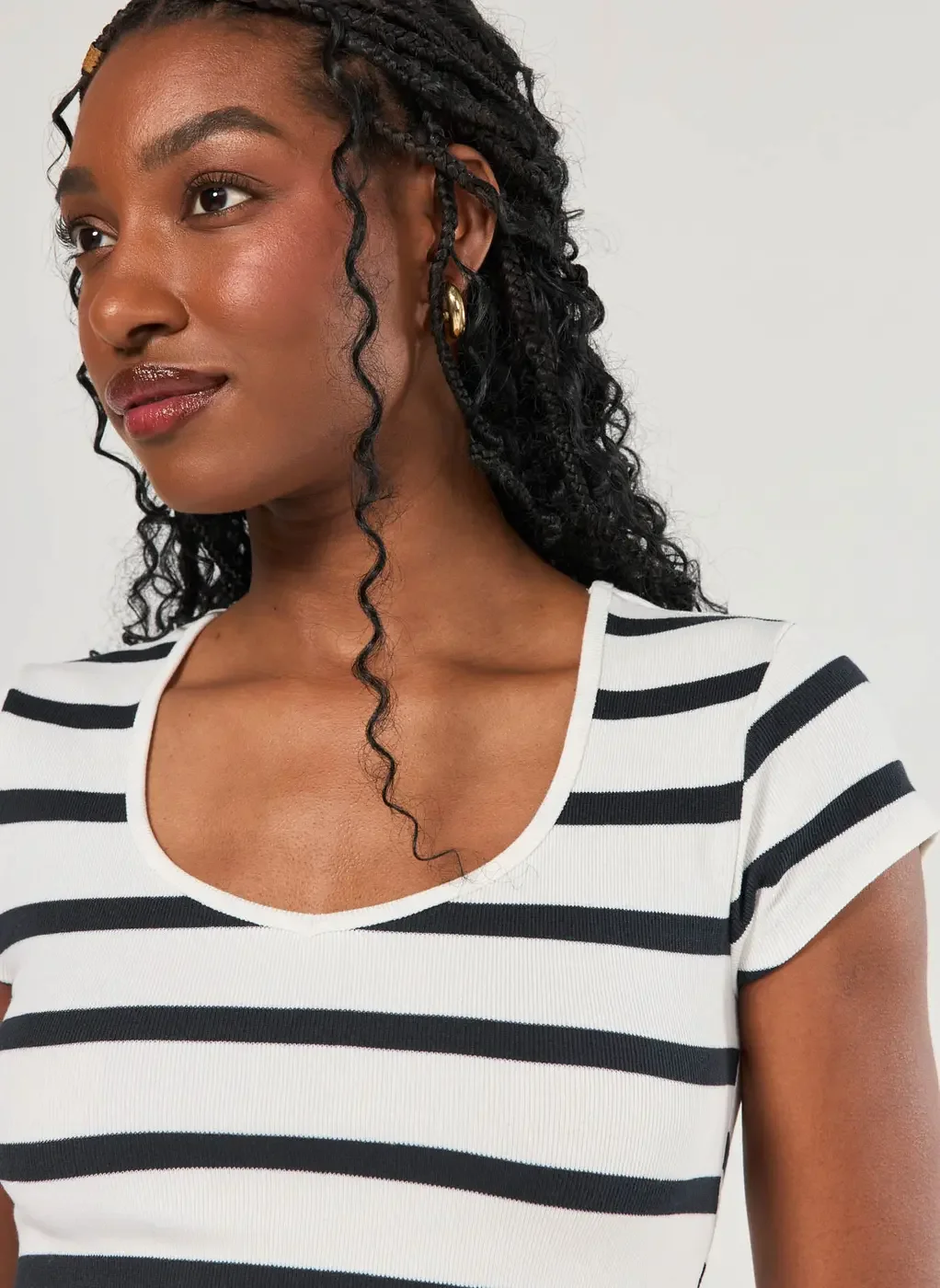 Blusa Manga Curta Canelada