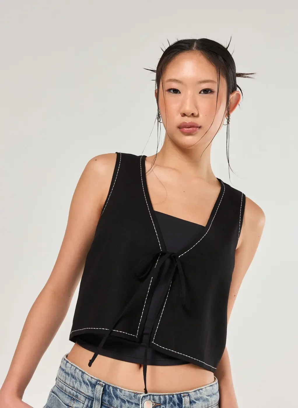 Colete Com Linho Preto Contraste