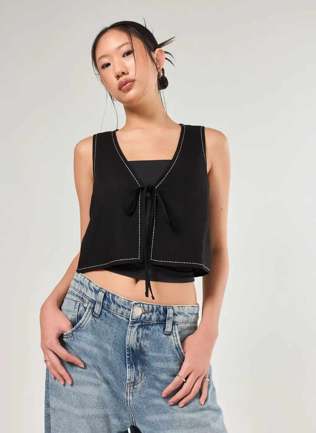 Colete Com Linho Preto Contraste