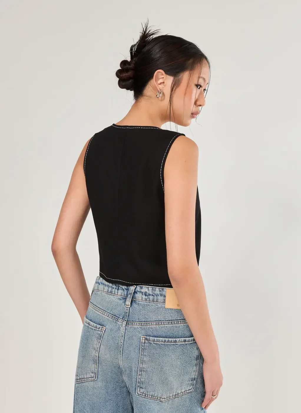 Colete Com Linho Preto Contraste