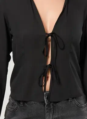 Camisa Manga Longa Lacinhos Preta