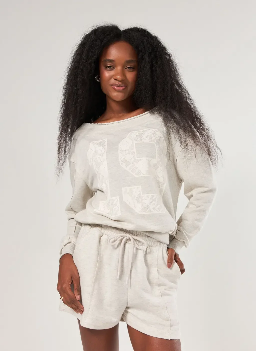 Blusa De Moletinho Decote Canoa Número