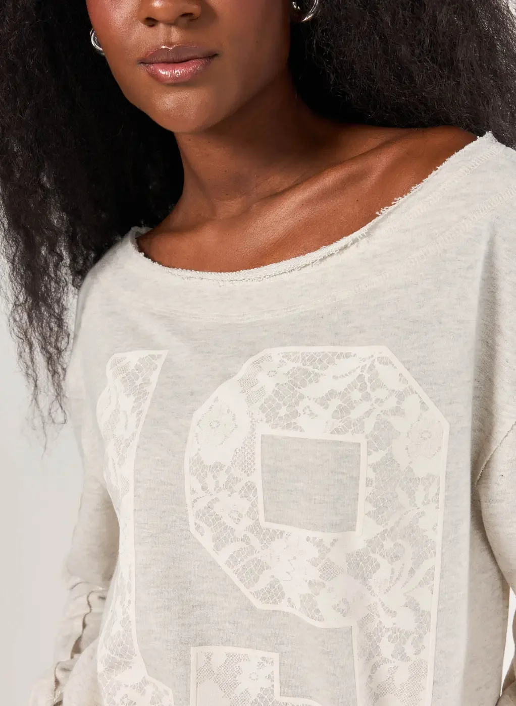 Blusa De Moletinho Decote Canoa Número