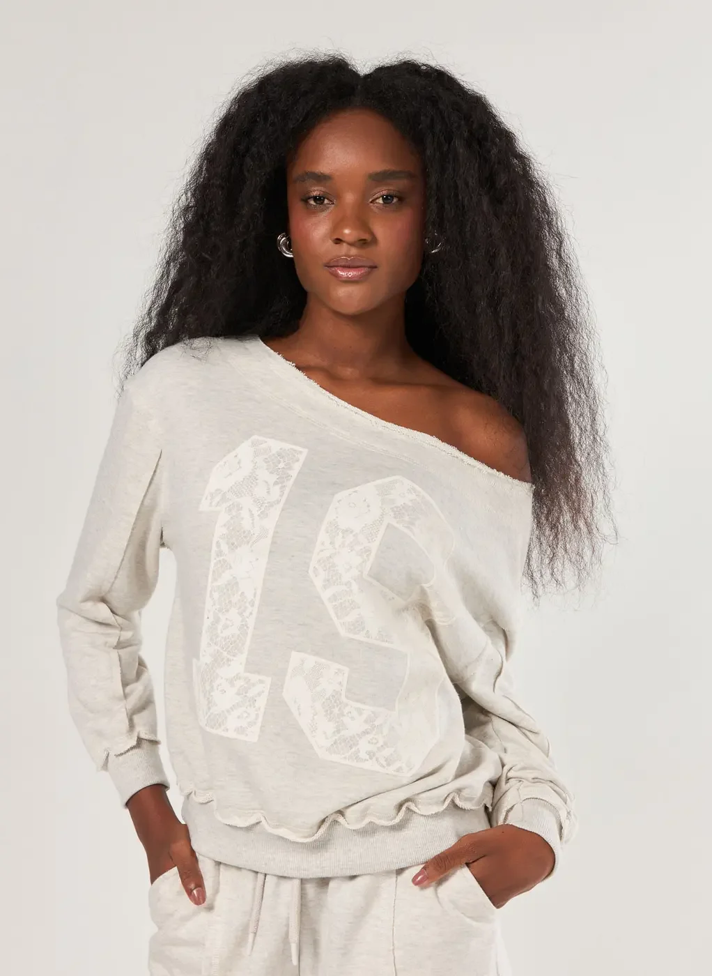 Blusa De Moletinho Decote Canoa Número