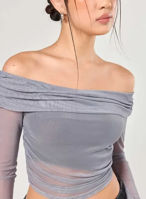 Blusa Ombro A Ombro Tule Cinza