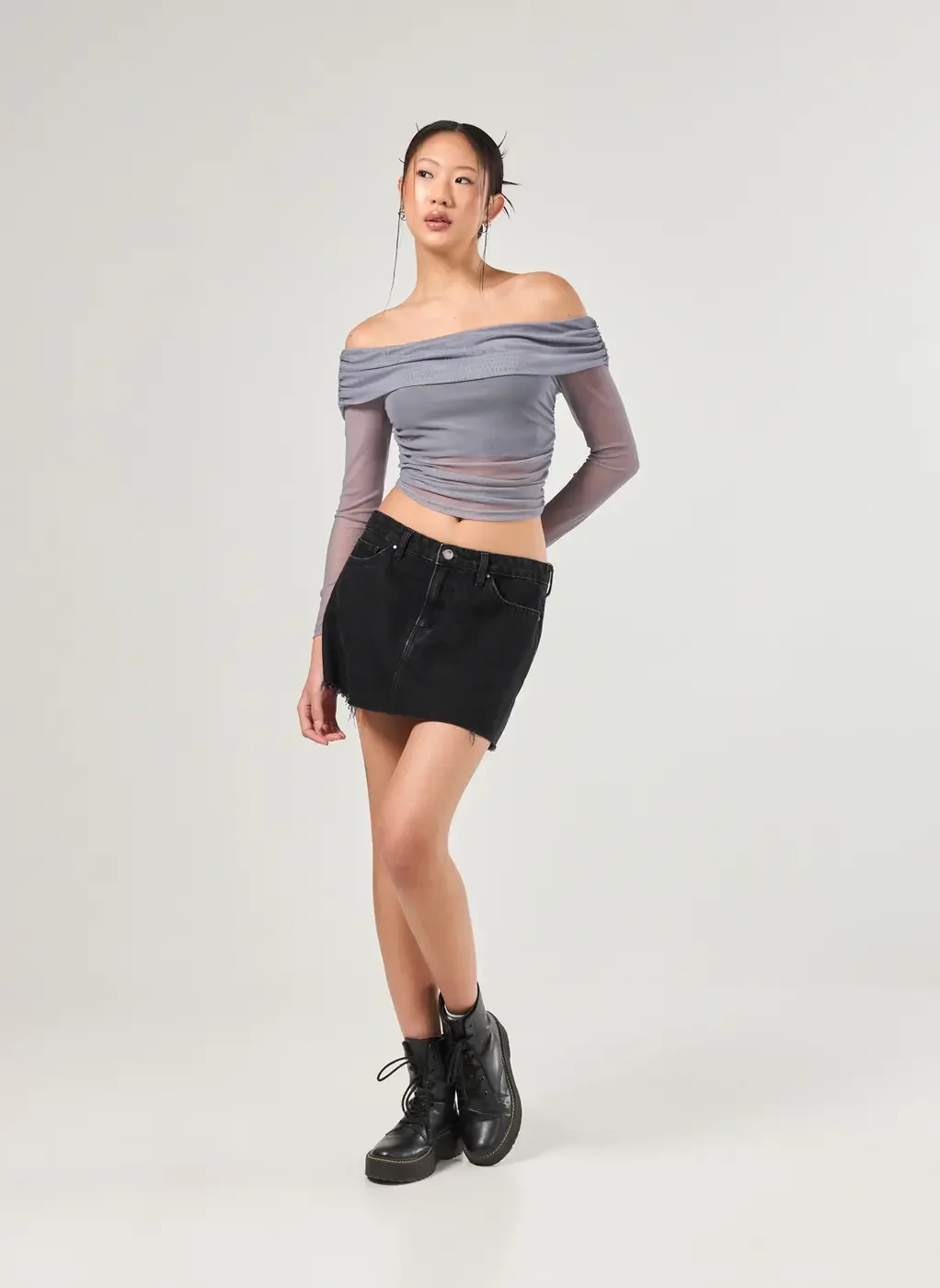 Blusa Ombro A Ombro Tule Cinza