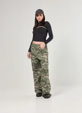 Calça Wide Leg Cintura Baixa Camuflada